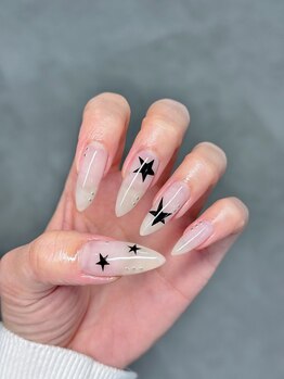 ミュー(mew)/Maika担当 @ma_ika_nail