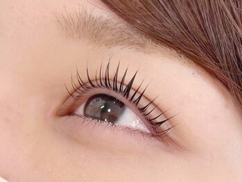 【パリジェンヌ・まつ毛パーマ専門店】Fiara フィアラ岡崎店/パリジェンヌ