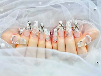 ティティポム(TiTi pomme)/持ち込み*チェックネイル★