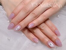 ワイスリー(Y3)/ワンカラーにワンポイントアート