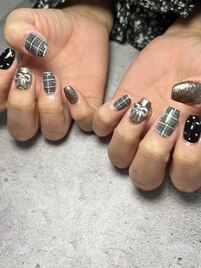 【グレー系ネイル】