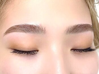 ブルーアイズ トウキョウ(BLUE EYES)の写真/眉毛はプロに任せる時代★骨格印象分析で自分に似合うアイブロウをご提案！日々の眉メイクも超簡単に♪