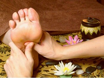リラクゼーションサロンNONAMANIS 与野【整体/ドライヘッドスパ/アロママッサージ】/オイルフットリフレ♪（足つぼ）