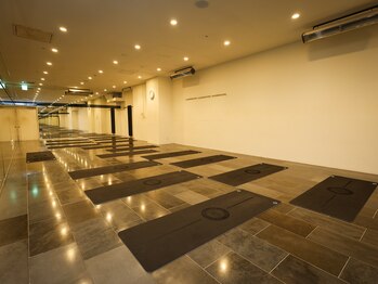 ナグヨガスタジオ イオンモールナゴヤドーム前店(NAG YOGA STUDIO)/スタジオ