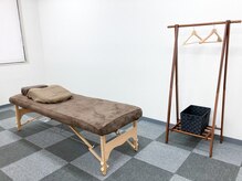 リーフ整体院の雰囲気（毎回院長が担当するマンツーマン整体で辛い悩みも相談しやすい◎）