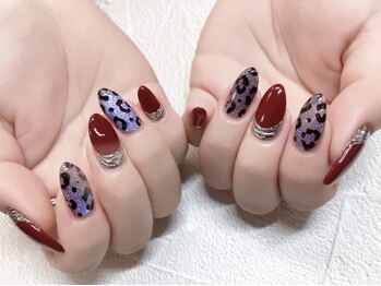 アリスリー 上大岡駅前店(ArisLy)の写真/【チップの長さだしメニュー有】憧れの美爪がこの価格☆美爪に導くオプションのウォーターケアが大人気★