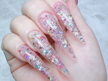 トレジャー(treasure)の写真/理想のロングネイル、叶えます★持ち込みデザインOK！長さ出しでロングもナチュラルショートも思いのまま◎