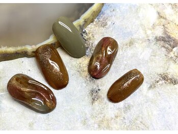 アイコニック ネイルアンドアイ 長久手店(ICONIQ nail&eye)/10月定額デザイン