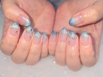 ネイルバイピヌ(nail by pinu)/マグネットグラデーション