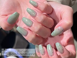 アシンメトリーネイル