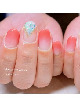 ブランクチュール(Nailsalon Blanc Couture)/グラデーション