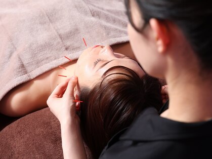 シー バイ カリスタ 表参道店(C by CALISTA)の写真