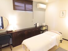 ルシェルブルー(Le ciel bleu)/こだわりインテリアの施術ルーム