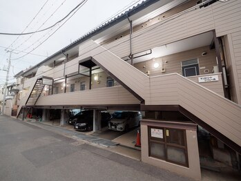 リスポアラボ(LIS PORE.LAB)/