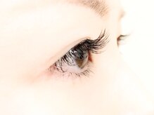 ラズル ダズル(RAZZLE DAZZLE)/横から見た時も女性らしく☆