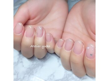 カルマ(Karma)/ちょこんとストーンが可愛い