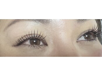 リュミエール(lash&brow lumiere)/マツエク　フラットラッシュ