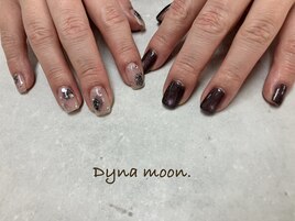 チグハグネイル