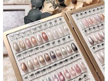 チル(CHILL)の写真/大人女性に人気のサロン！くすみカラーでさりげなく。大人のちょうどいい可愛さを指先に♪