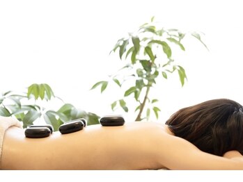 スロース(Sloth)/" 温 " 温石トリートメント