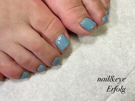 シンプルなワンカラーフット！