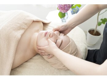 サロン ド ムー(salon de mu)/憧れの小顔へ