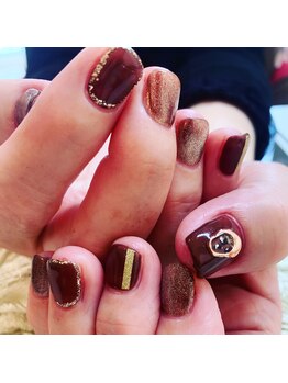 ネイルサロン シェリ(NAIL SALON Cheri)/ワンカラーとマグネットネイル