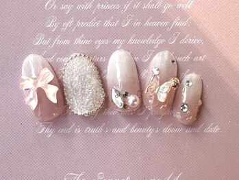 ビューティルーム ミセル(beautyroom miseru)/ワンホンネイル/蝶パーツ/リボン