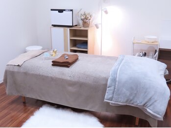 ベルパス(bellepas)の写真/【1日3名様限定！】完全個室★歴10年以上のプロの施術を受けてみませんか？ヘッドスパ/リンパ/フェイシャル