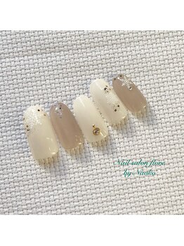 X‘mas雪の結晶★佐藤担当