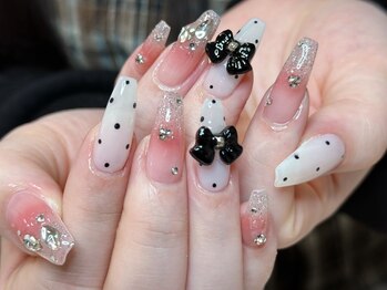 ウサギネイル 新大久保店(usagi nail)の写真/シンプルだからこそこだわりのアートで指先をより魅力的に魅せます♪アナタだけの理想のデザインをご提案☆