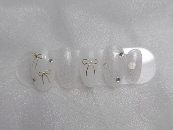 ネイルバイピヌ(nail by pinu)/定額シンプルアートコース