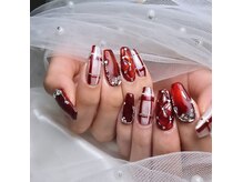 ビジュードネイル(Bijoudenail)の雰囲気(マグネットネイルだけでも100色以上あります!)