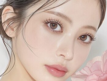 アローンズ(alones)の写真/【霧島/まつげネイルサロン】自まつげ級の軽さ【LEDフラットラッシュ】×美眉アイブロウ