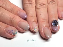 ビジューネイル