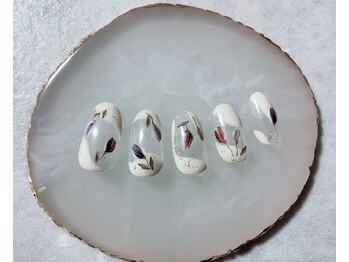 リエール(Lierre)/定額ネイル