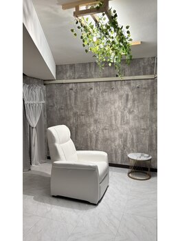 アイブロウドット 新宿店(iBROW.)/リラックス空間