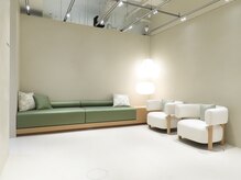 オリーブ バイ ザ シルク 八王子店(Olive Pilates by the SILK)の雰囲気（八王子駅2分/落ち着いた空間でピラティスを習慣に♪）