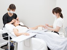 アイラッシュ ビューティー ラボ モナ(MONA)/マツエク☆ネイルの同時施術もOK