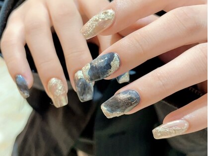 ラブリーアイズ ソーリスネイル(lovely eyes/solis nail)の写真