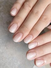 クレア(CREA)/ホワイトグラデーション