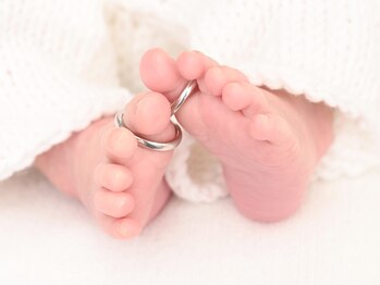 赤ちゃんの様なふわふわな足に