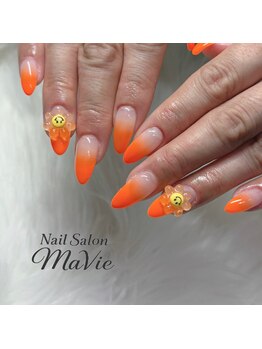 マヴィ(MaVie)/グラデーションネイル