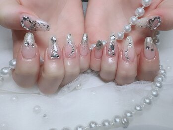 ティプラスネイル 木場(T+Nail)/長さ出しつけ放題