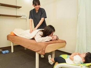 宇治東洋鍼灸整骨院の写真/【キッズスペースあり！】産後の骨盤矯正で人気の整体院♪骨盤の歪みや産後の不調に対応しています◎
