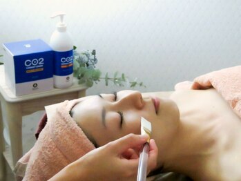 グレイス/カーボキシーフェイシャル