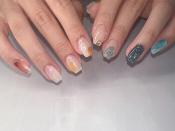 アチェロ(Acero)/