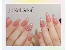 エイチワン(H1)/上品なモテカワ系ネイル