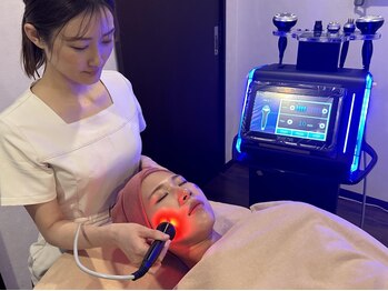 エステティックジュネス(JEUNESSE)の写真/【小顔×シワたるみ改善】中顔面短縮フェイシャルヘッド付き　￥27500→¥5500　