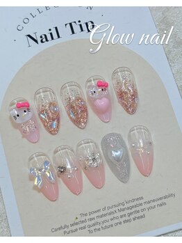 グロー ネイル(Glow Nail)/